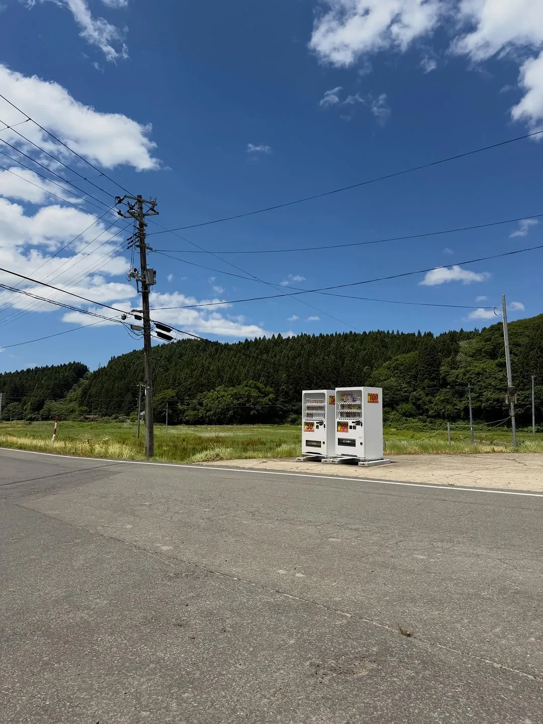 金山地域で変わった自販機を発見！（3枚目）
